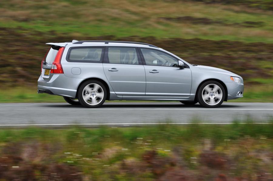  Volvo V70 2010 года  (фото 31 из 62)